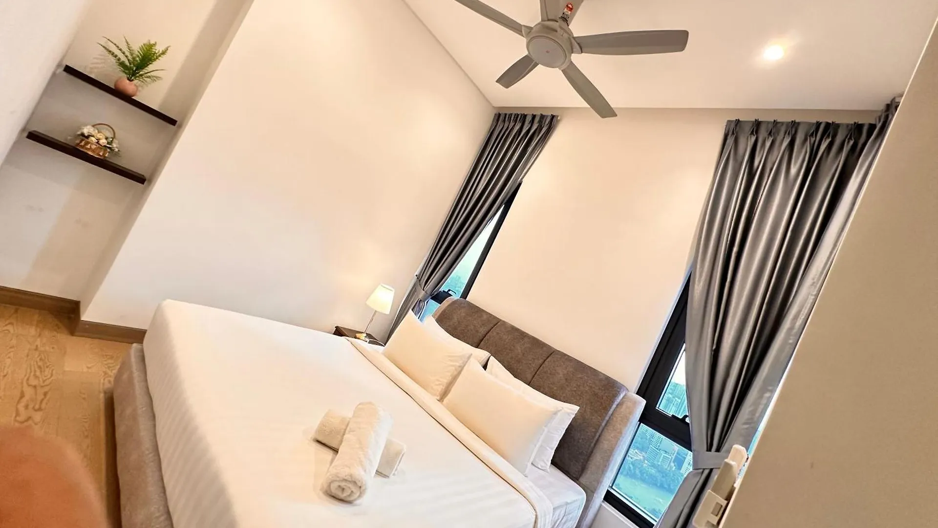 Lucentia Residences Bbcc Kuala Lumpur 0*,